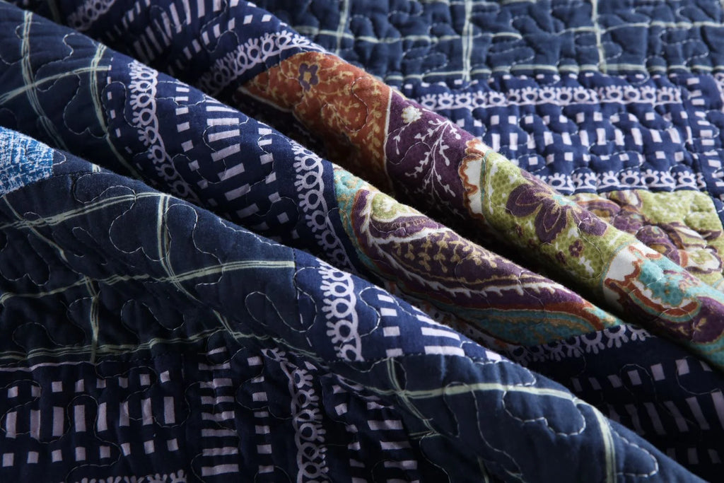 3-Piece Floral Cotton Patchwork Quilt Set Queen Navy Blue E743601