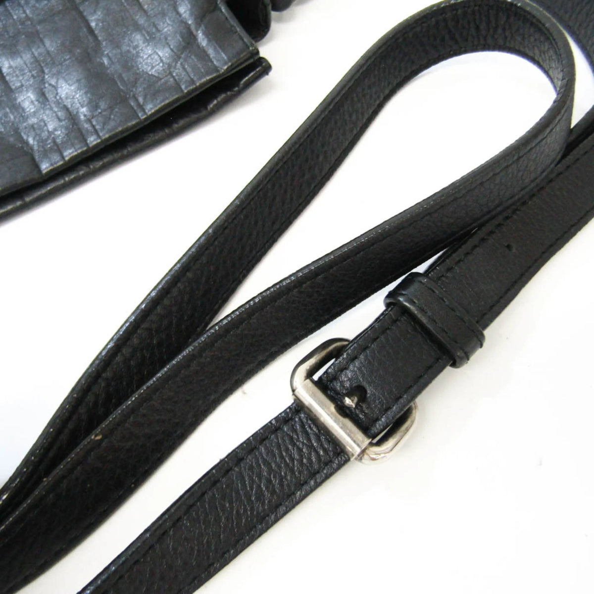 Pre-Owned Black Leather Shoulder Bag I229