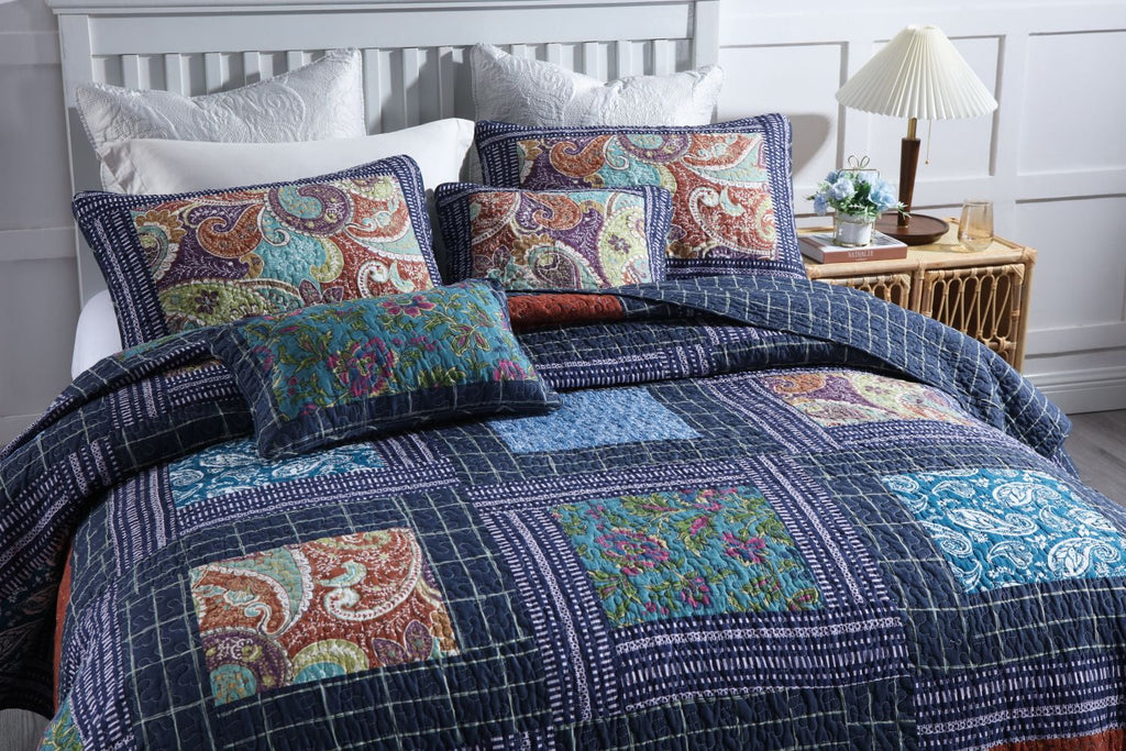 3-Piece Floral Cotton Patchwork Quilt Set Queen Navy Blue E743601