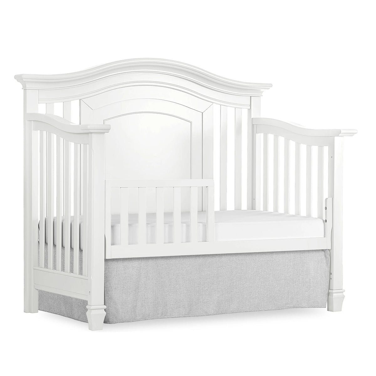White 5-in-1 Convertible Crib Q544582
