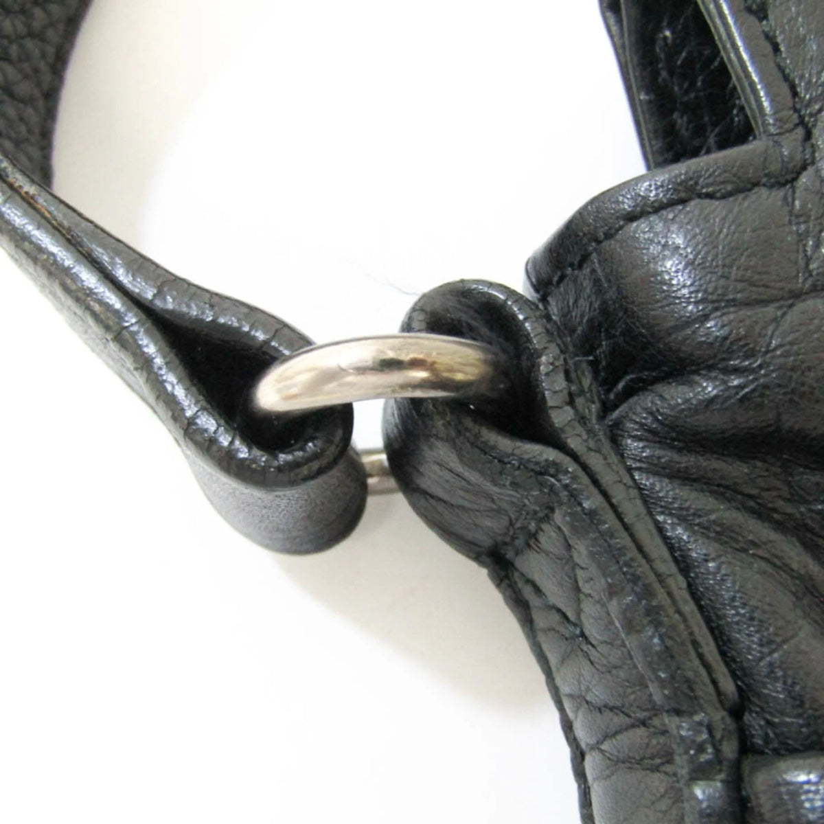 Pre-Owned Black Leather Shoulder Bag I229