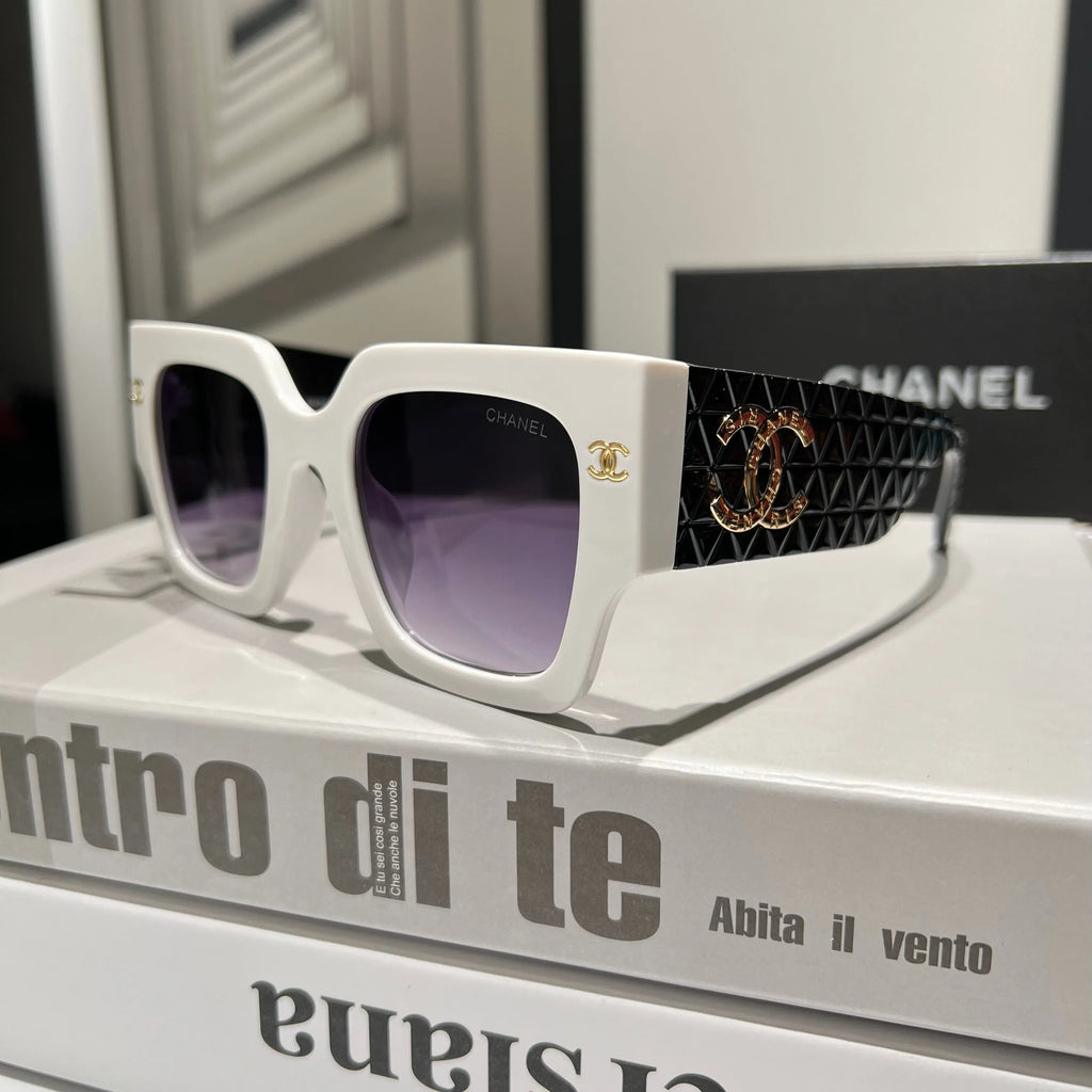 Fashionable CC Letter Sunglasses G248394