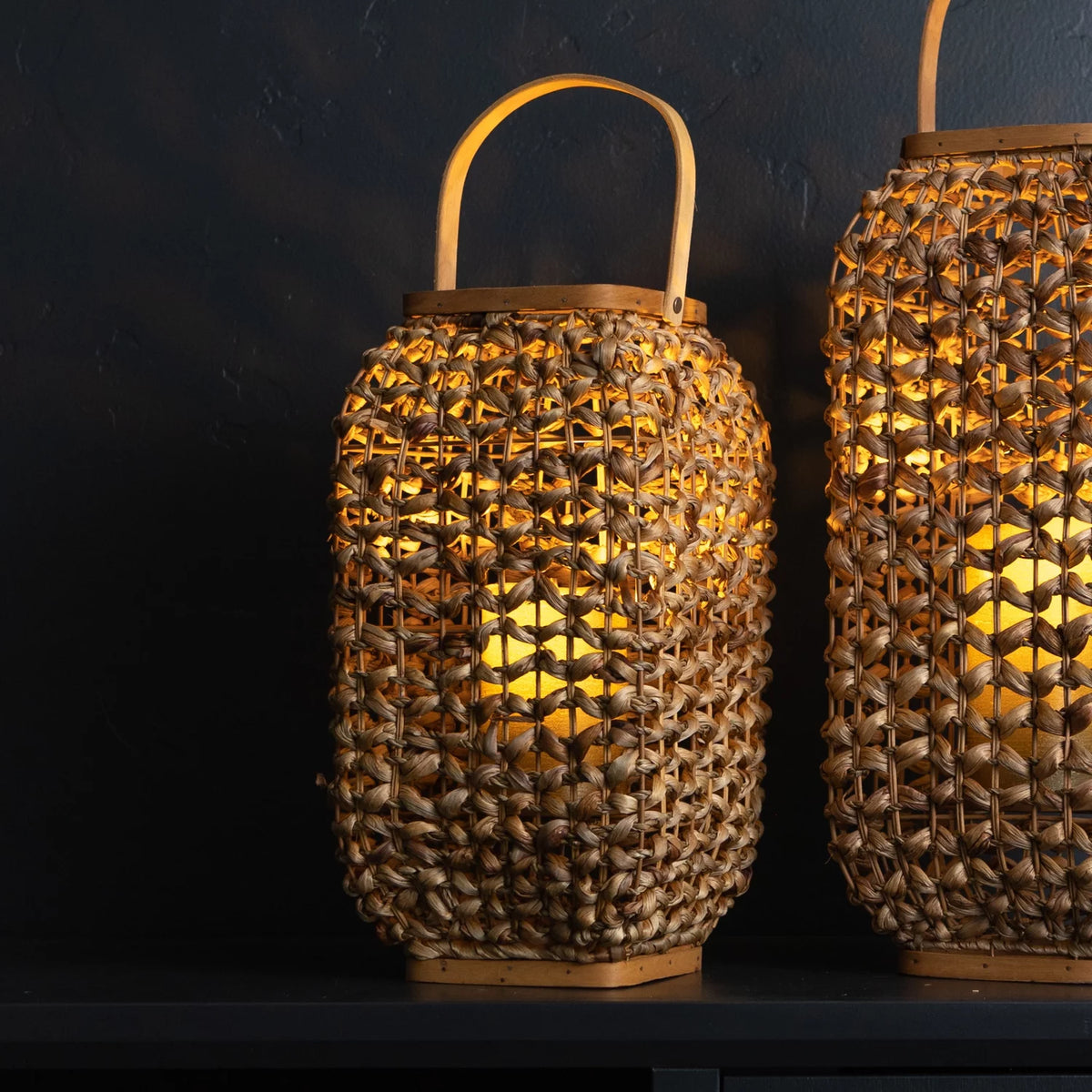 Decorative Lantern 21.5"H Wicker Glass O15321