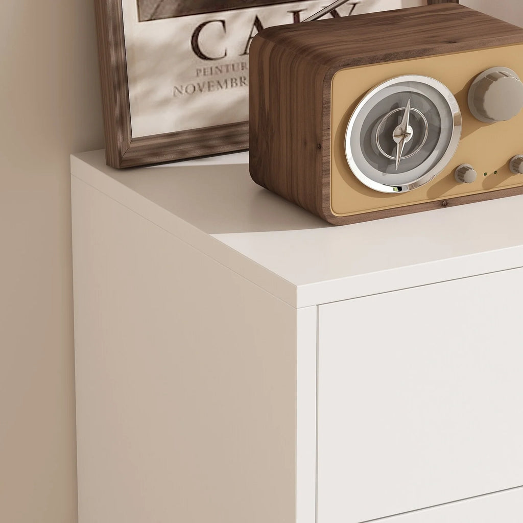White 6 Drawer Dresser Z95240