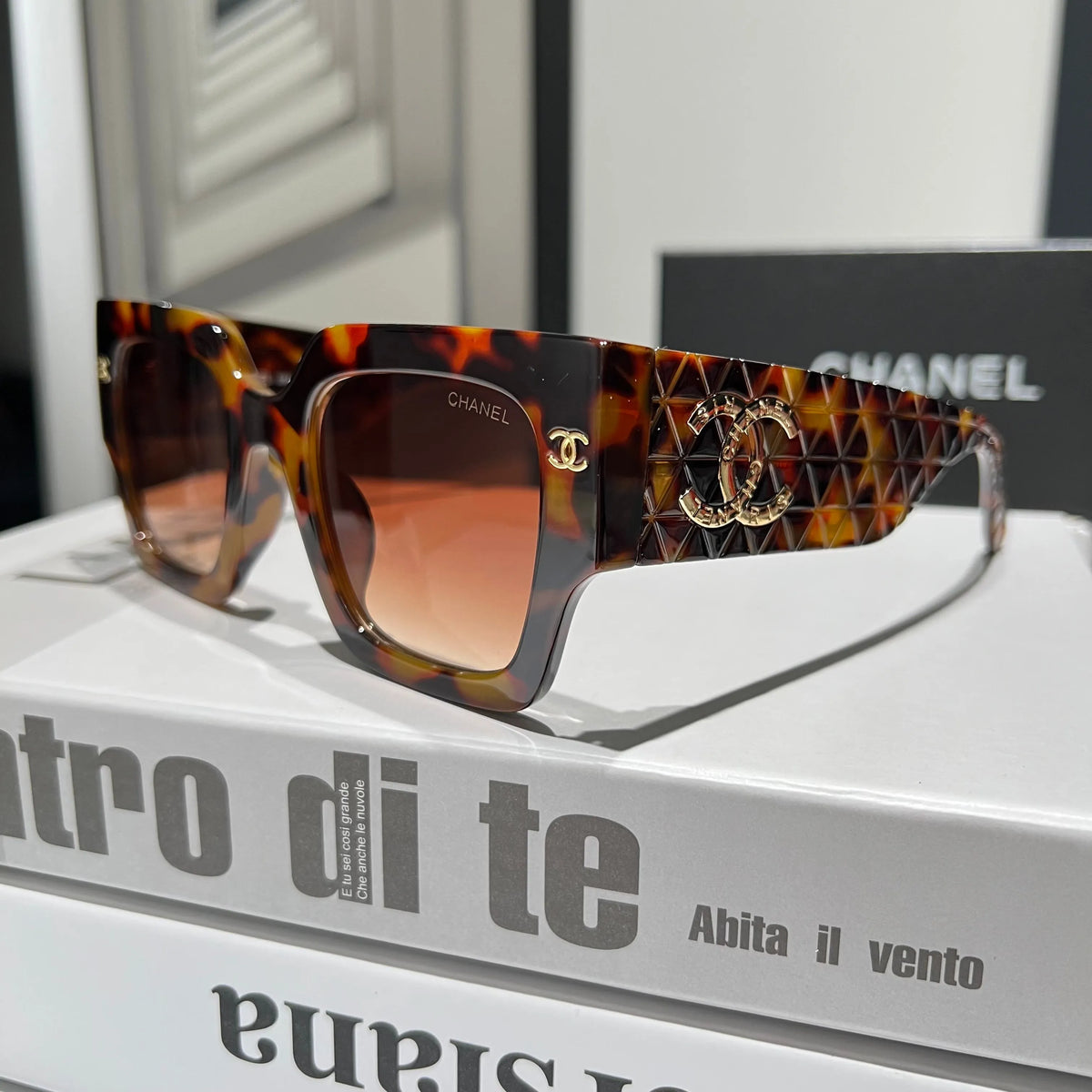 Fashionable CC Letter Sunglasses G248394