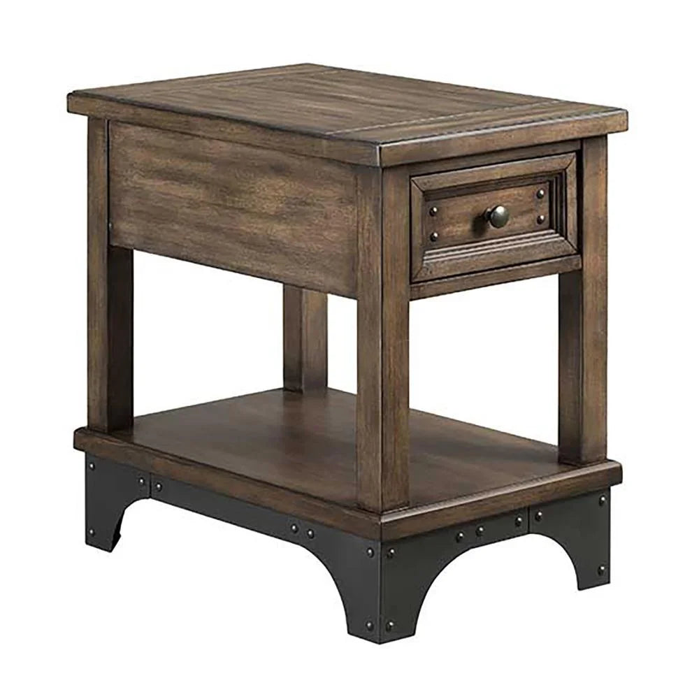 Traditional Wood Chairside Table S33521