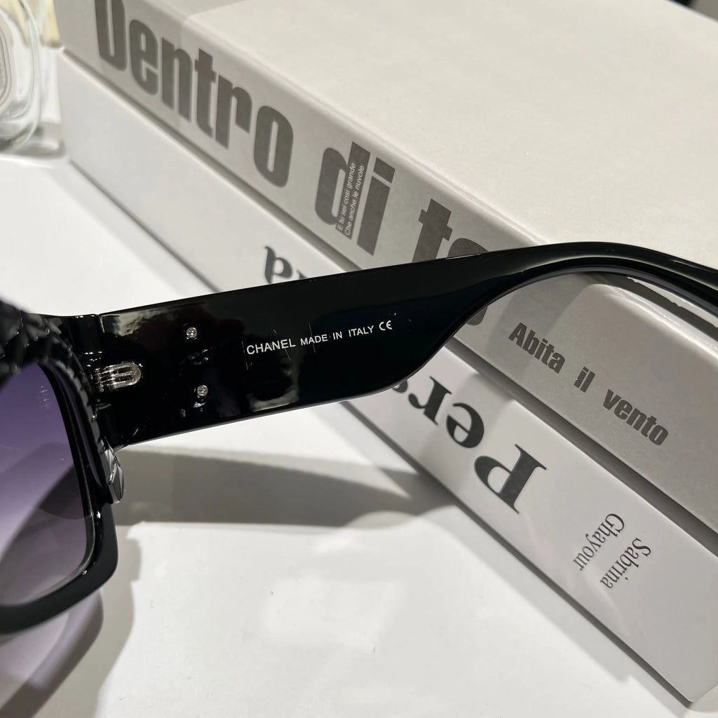 Fashionable CC Letter Sunglasses G248394
